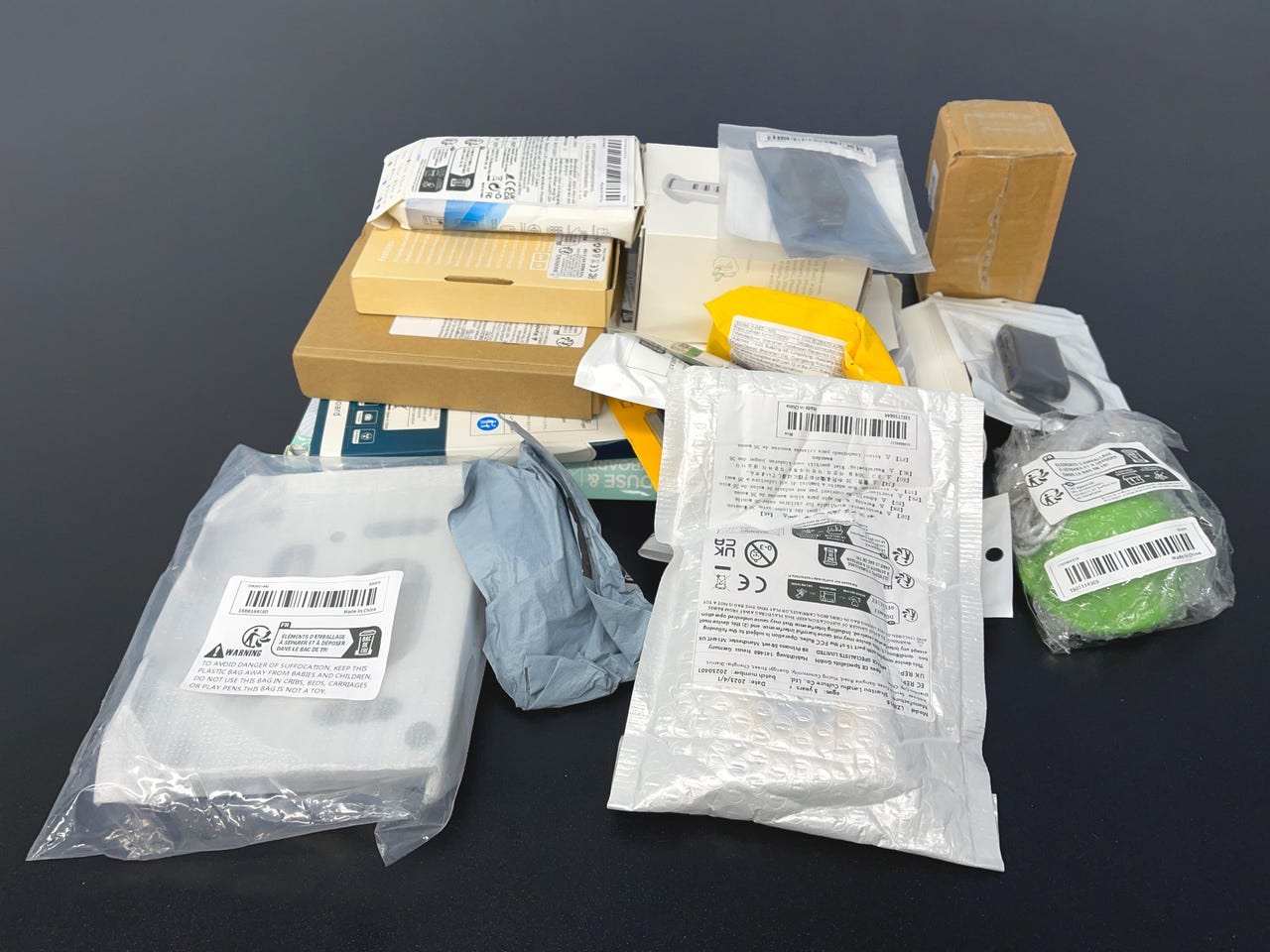 Unboxing: 10 prodotti ultra economici da Temu – come sono davvero?